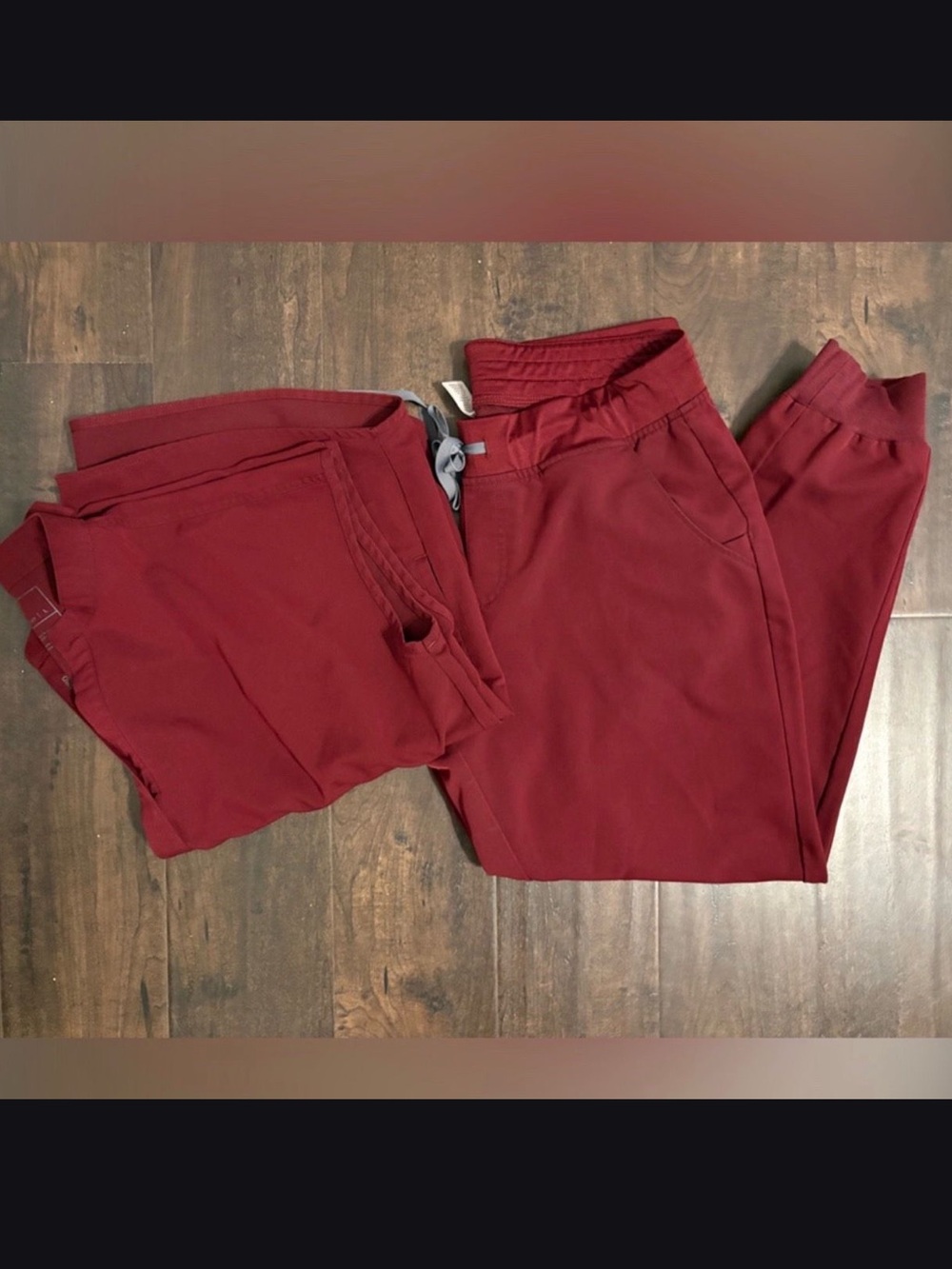 Figs burgundy scrub set
